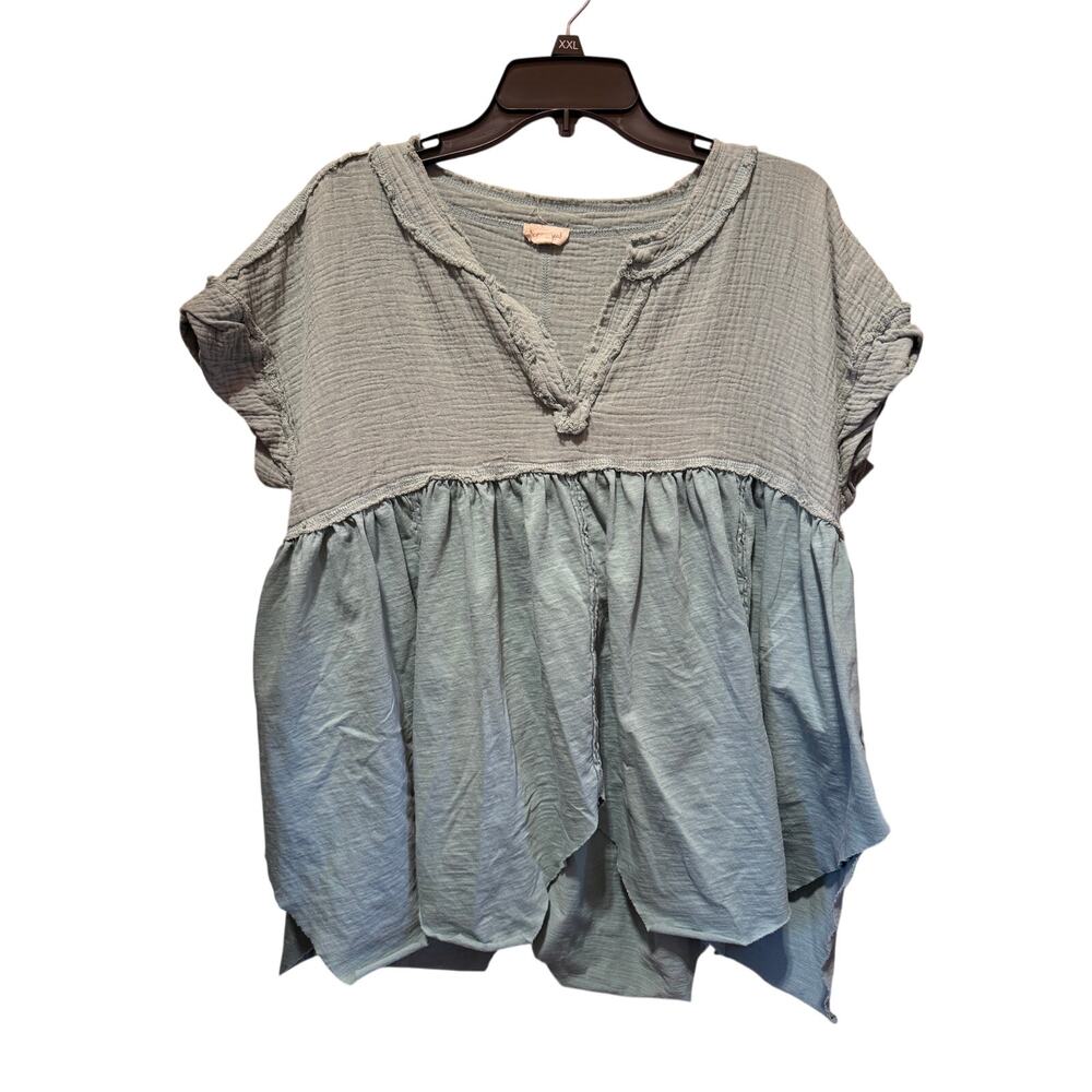 Hem & Thread Babydoll Shark Hem Short Sleeve Top Size L